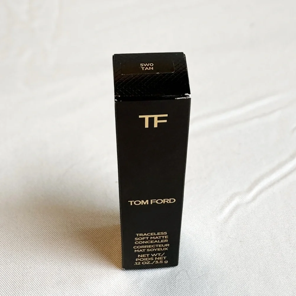 5W0 - TOM FORD Traceless Soft Matte Concealer in Color: 5W0 Tan 💜